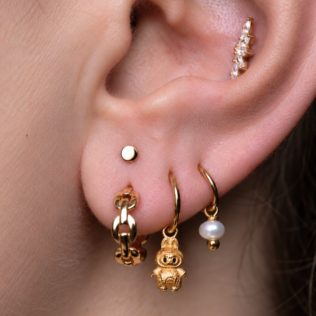 Tiny Disc Earring