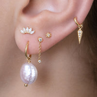 Tiny Crystal Flower Earring