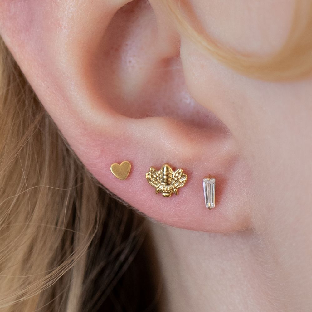 Yellow Gold Threadless Tops Bumblebee Earring Top The Curated Lobebeebumblebeecartilage