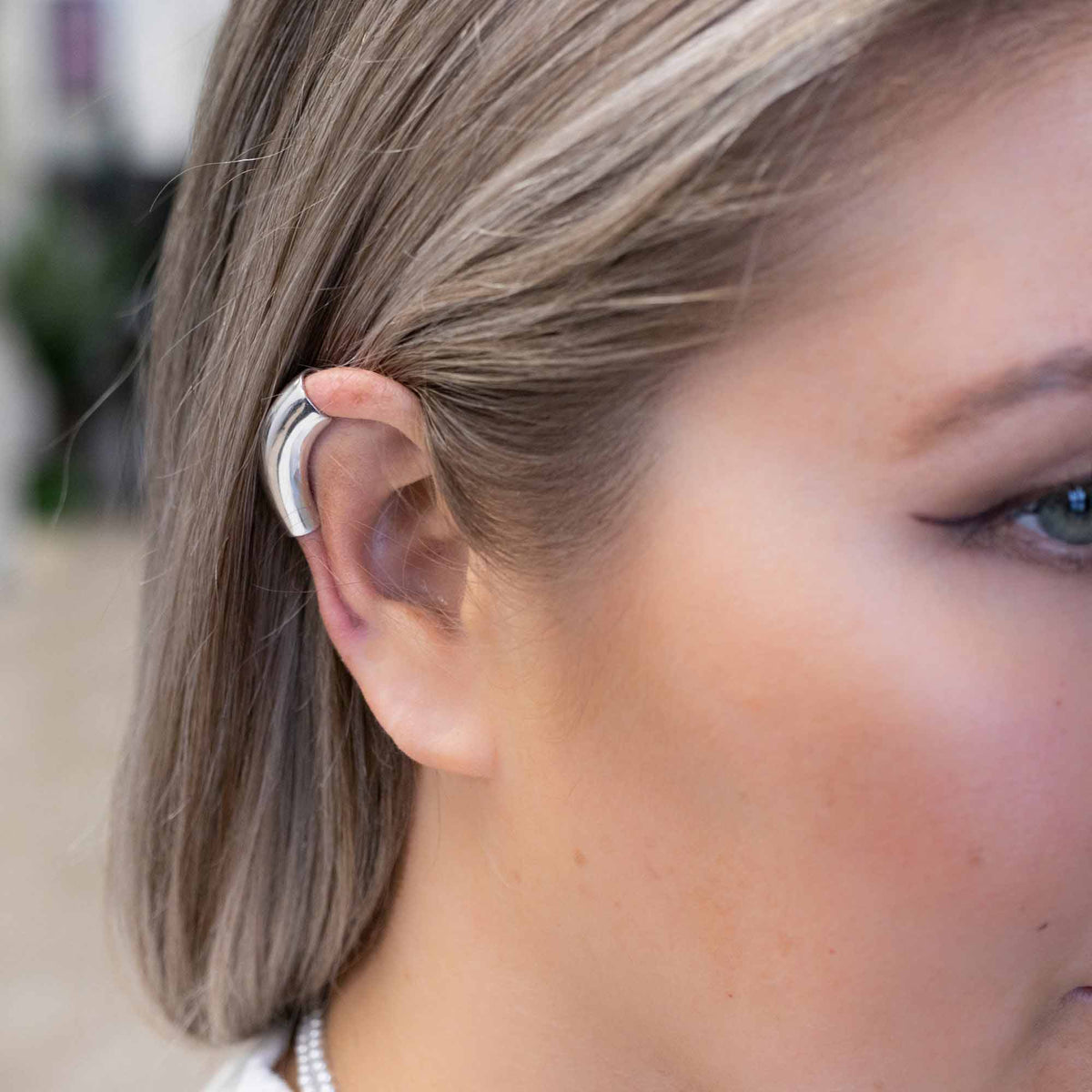 Sculpted Helix Ear Cuff – The Curated Lobe
