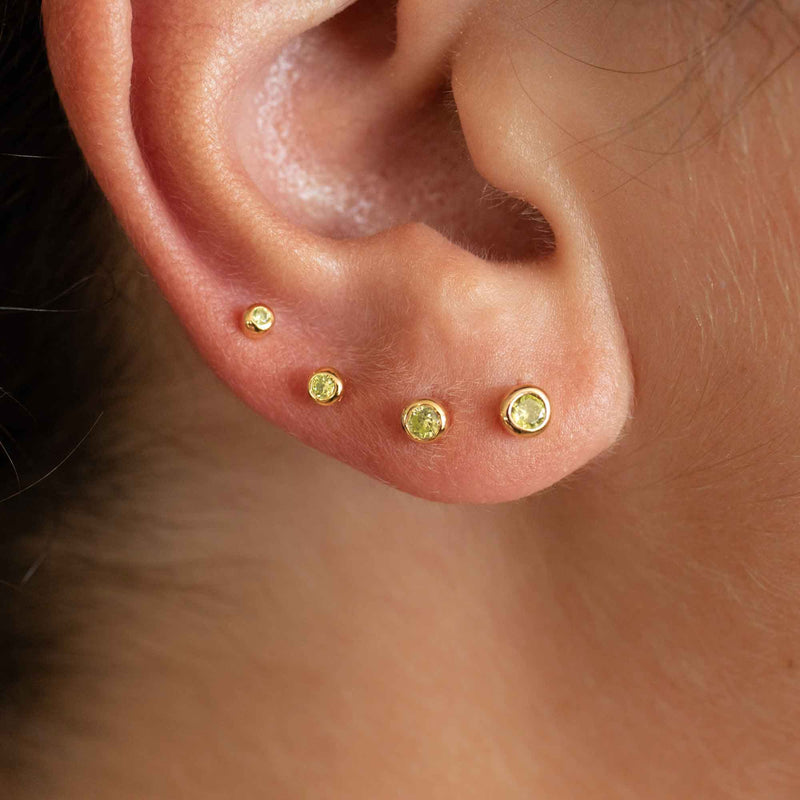 Yellow Gold Studs Graduated Peridot Stud Earring Set The Curated Lobe