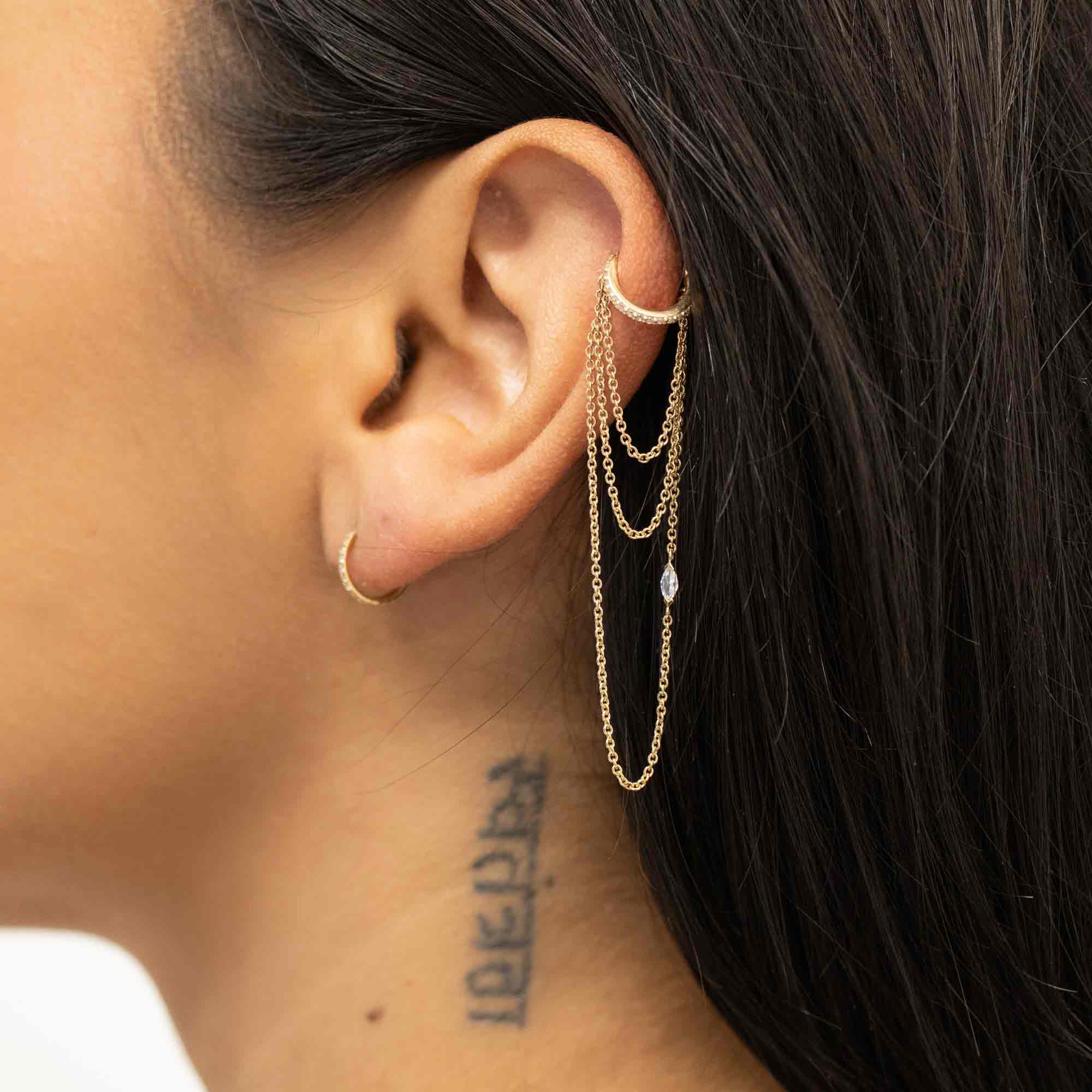 Gold Layered Helix Chain Clicker Hoop – The Curated Lobe